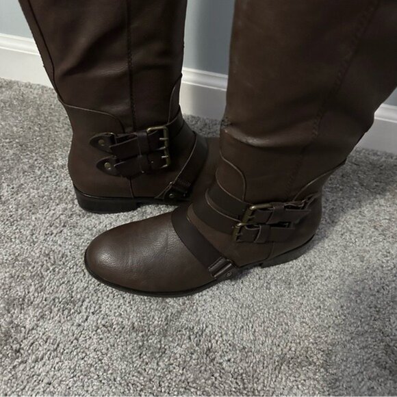 Dolce Vita Brown Buckle Knee High Boots 8.5 Riding Moto Chic Equestrian - Picture 4 of 15